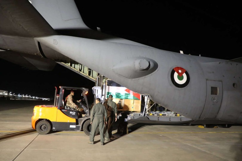 الأردن يرسل طائرة مساعدات طبية لإغاثة غزة