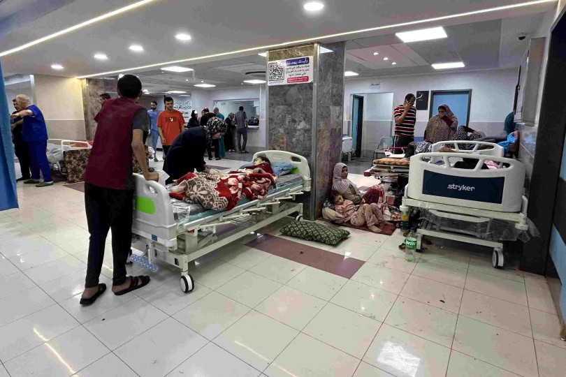 استشهاد 27 مريضاً وسبعة أطفال في مستشفى الشفاء