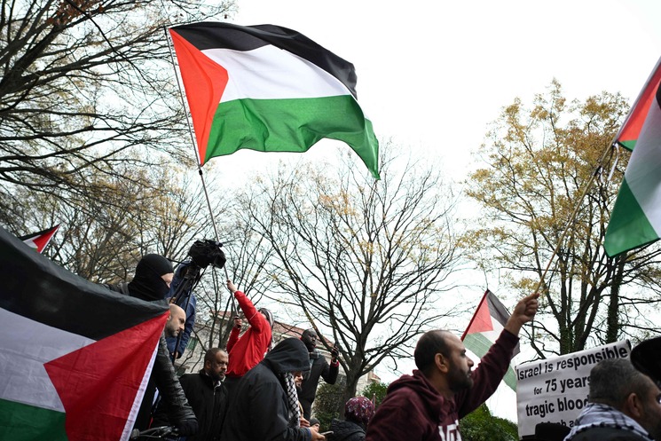 اعلام فلسطين في واشنطن %D8%A7%D9%84%D8%B3%D9%81%D8%A7%D8%B1%D8%A9-3-1
