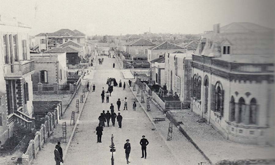 رسائل يوسف آكشورا: رحلة مؤرخ تركي إلى يافا عام 1913