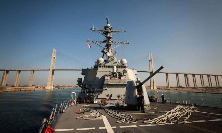 مسؤول أمريكي: البحرية أسقطت طائرة مسيرة قادمة من منطقة باليمن يسيطر عليها الحوثيون