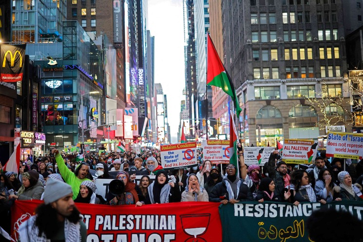 مظاهرات ضخمة في نيويورك وشيكاغو للمطالبة بوقف العدوان الإسرائيلي على غزة- (صور وفيديوهات)
