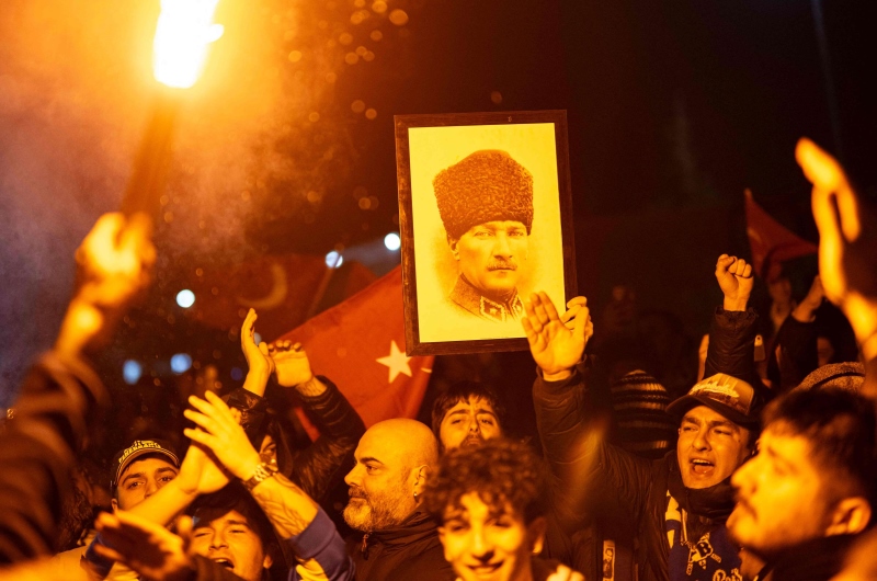 كادت أن تثير أزمة بين البلدين.. أردوغان يعلق على إلغاء مباراة كأس السوبر التركي في السعودية 