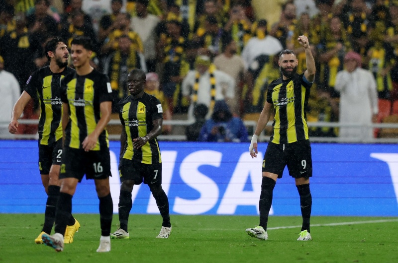  الأهلي المصري يواجه الاتحاد السعودي في ديربي عربي للوصول إلى نصف نهائي مونديال الأندية