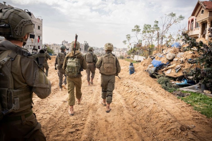 القسام توقع قوة إسرائيلية في كمين وتستهدف 8 دبابات بغزة- (فيديو)