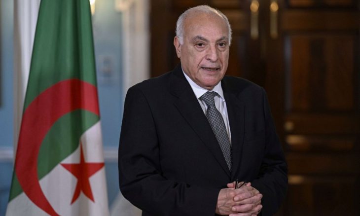 الجزائر تدعو حركة عدم الانحياز لاتخاذ موقف حازم من القضية الفلسطينية وتعلن دعم جهود جنوب أفريقيا لمحاكمة إسرائيل