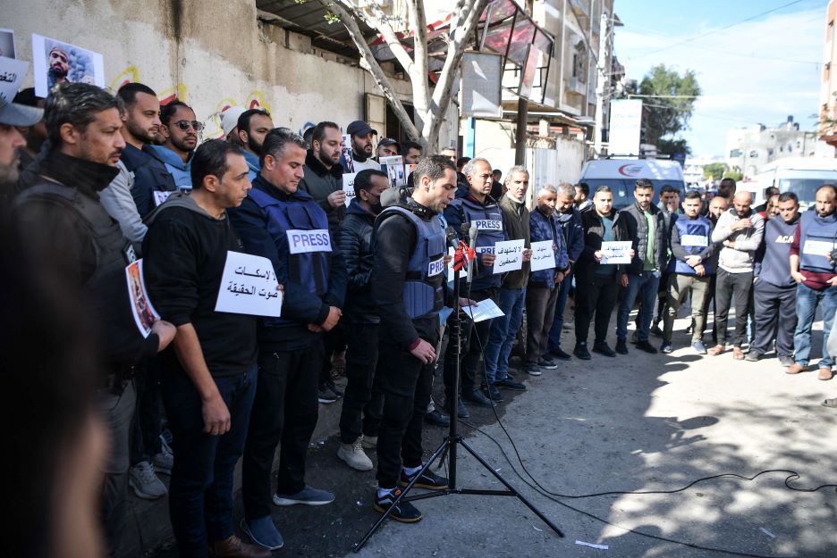 وقفة احتجاج للصحافيين في غزة 5-31