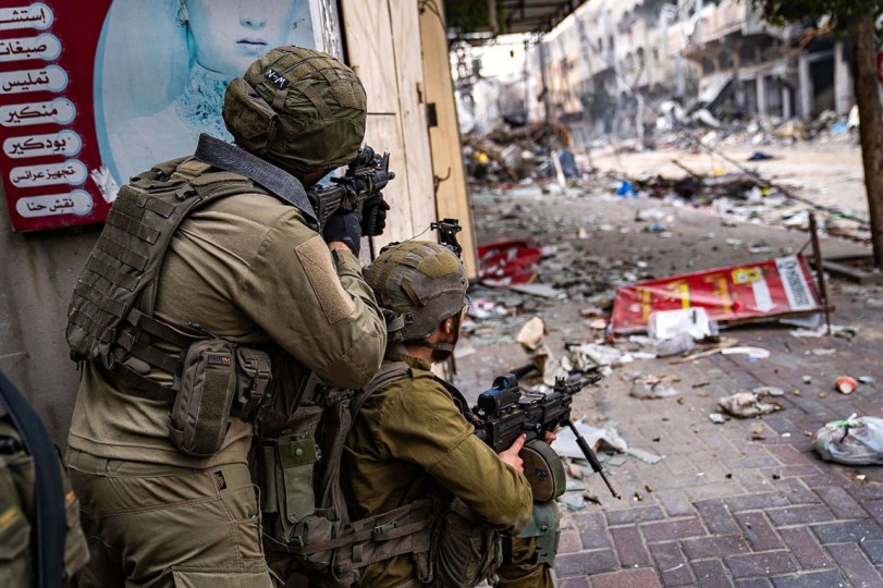 الجيش الإسرائيلي يقر باغتيال مدير قناة “القدس اليوم” في غزة