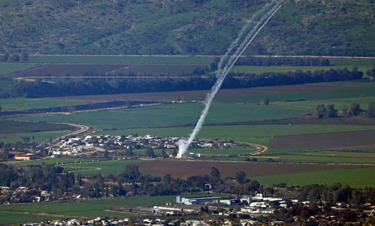 إطلاق 10 صواريخ على موقع عسكري إسرائيلي قرب حدود لبنان