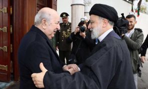 الرئيس الإيراني يرافع من الجزائر لصالح الحق الفلسطيني في المقاومة.. ويؤكد: لولا الفرقة الإسلامية لما تجرأ الصهاينة