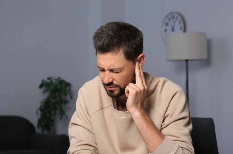 باحثون يتوصلون إلى علاج لمشكلة ضعف السمع بسبب الضوضاء