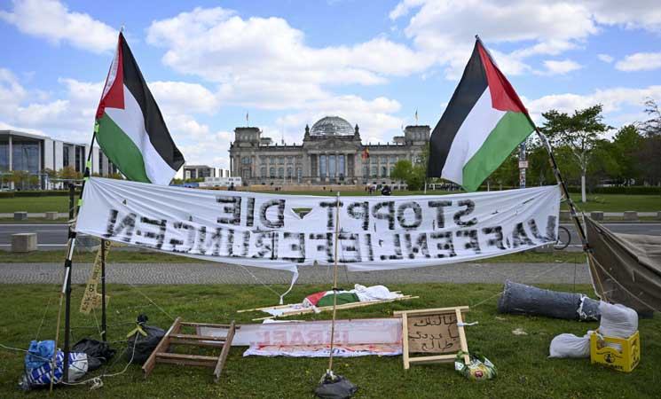 ألمانيا.. “قمع” الشرطة يلاحق نشطاء مناهضين للحرب على غزة