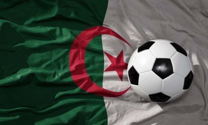 مولودية الجزائر يشق طريقه بثبات نحو نهائي كأس الجزائر