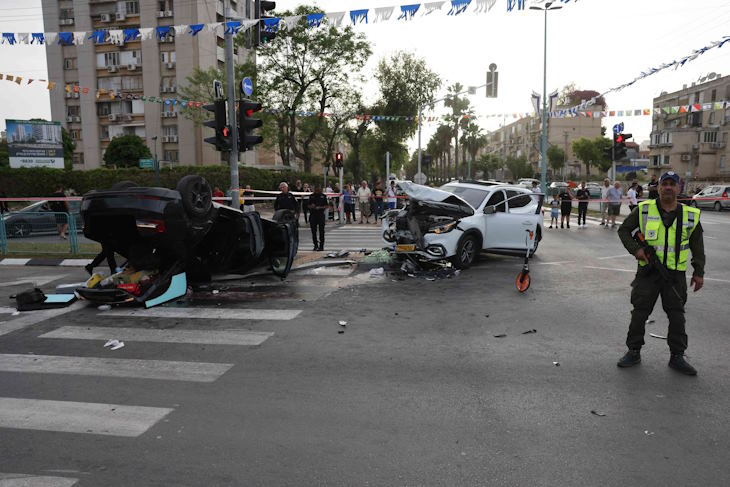 إصابة وزير الأمن القومي الإسرائيلي بن غفير بجراح جرّاء انقلاب سيارته قرب مكان عملية الطعن في الرملة- (صور وفيديوهات)