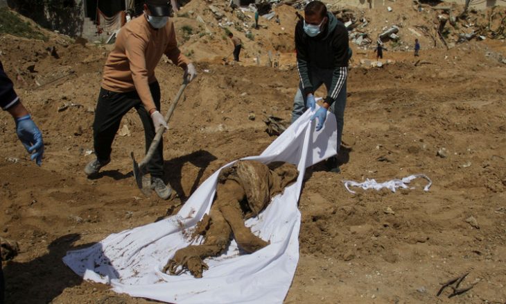 المكتب الإعلامي الحكومي بغزة: نؤكد إعدام إسرائيل مئات النازحين والمرضى بمجمع ناصر