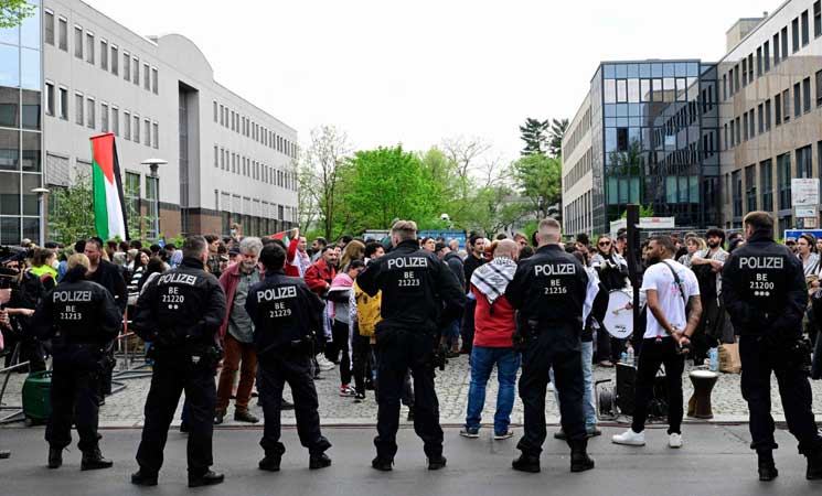 الشرطة الألمانية تتأهب لاحتجاجات عفوية عقب إلغاء “مؤتمر فلسطين”- (تدوينة)