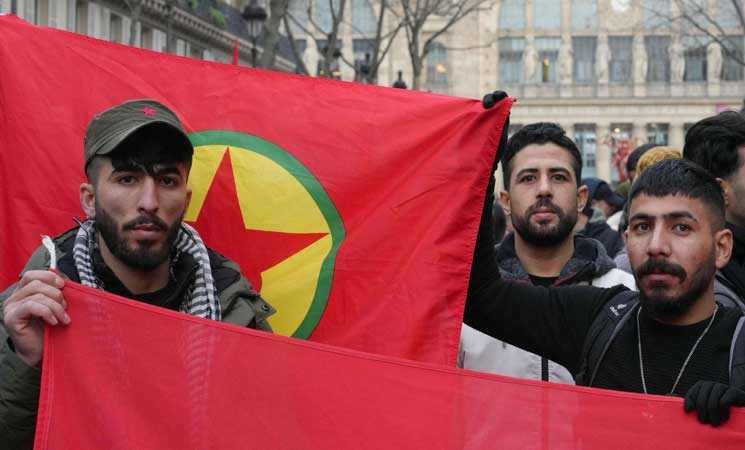 اتهام سبعة أكراد في فرنسا بتمويل حزب العمال الكردستاني