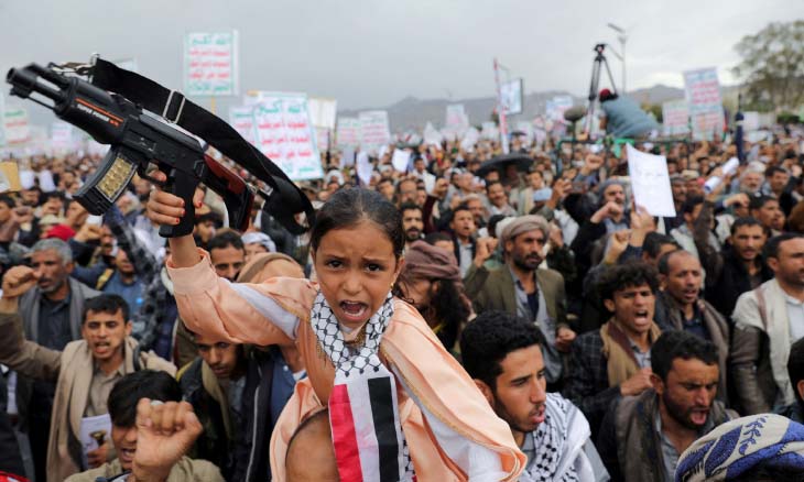 تظاهرات في أكثر من عشر محافظات يمنية انتصاراً لغزة