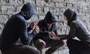 فرنسا: جرائم المراهقين وفشل المدرسة