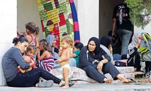 «القدس العربي» في مدينة صور جنوب لبنان: حرب الاستنزاف وقصف الأحياء المجاورة لم توقف حركة الحياة