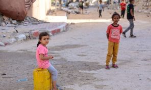 أزمة عطش خطيرة في غزة.. السكان يشتكون ويشربون المياه المالحة- (فيديو وصور)