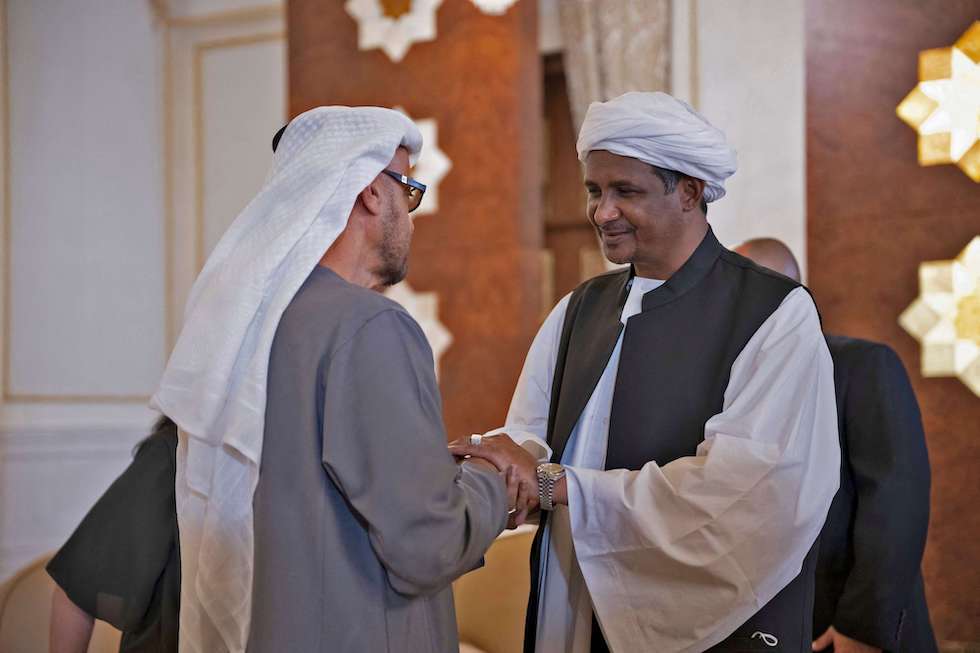 فورين بوليسي: لا بد من الضغط على الإمارات لوقف الحرب الجارية في السودان