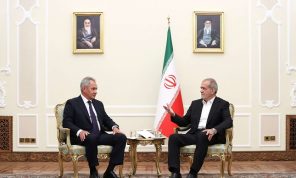 مصدران: بوتين يحثّ إيران على تجنب إسقاط ضحايا مدنيين في ردّها على إسرائيل