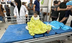 وكالات تابعة للأمم المتحدة: أطفال غزة يموتون بسبب تباطؤ عمليات الإجلاء الطبي