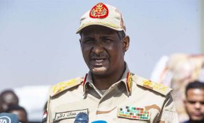 السودان: انشقاق مستشارين لـ«حميدتي» ومعلومات عن اندلاع الحرب بسبب الموانئ 