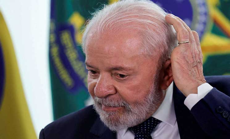 الرئيس البرازيلي يخضع لجراحة بعد إصابته بـ”نزف دماغي”- (تدوينة)