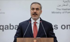 وزير الخارجية التركي: حان الوقت لتجتمع دول المنطقة وتؤسس مصالحها ونظامها الخاص