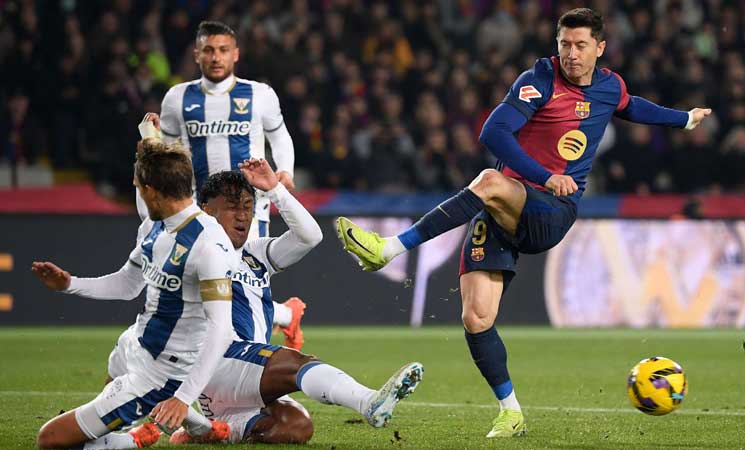 برشلونة يواصل نزيف النقاط ويخسر أمام ليغانيس في الدوري الإسباني
