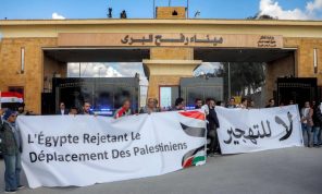 تظاهرات رفض تهجير الفلسطينيين.. مسموح للموالاة ممنوع على المعارضة في مصر