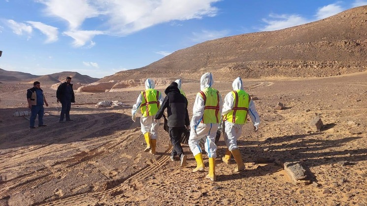 ليبيا.. اكتشاف 55 جثة لمهاجرين غير نظاميين في مقبرة جماعية بالكفرة- (صور)