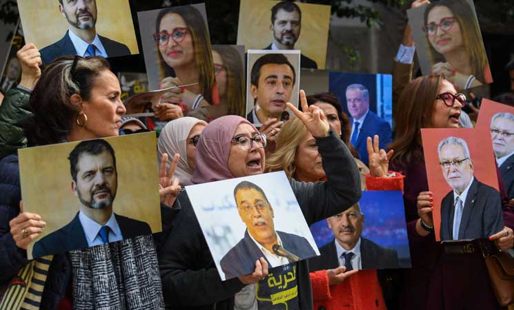 الرابطة التونسية لحقوق الإنسان: انتهاكات جوهرية خلال محاكمة المتهمين بالتآمر- (تدوينة)