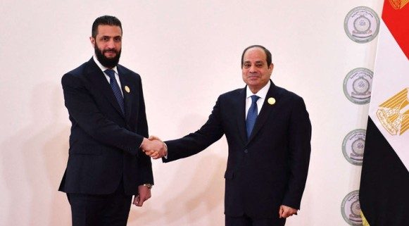 السيسي يجتمع مع الشرع لأول مرة في القاهرة