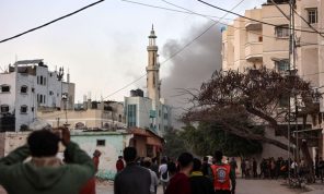 المفوض الأممي لحقوق الإنسان أمام مجلس الأمن الدولي: لم يتوقف القصف على أهالي غزة حتى يوم العيد
