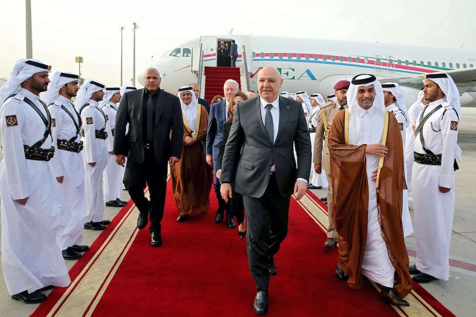 عون في قطر لشكر أميرها على المساهمة في إنجاز الاستحقاق الرئاسي ودعم الجيش