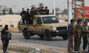 الجيش السوري يدخل أشرفية صحنايا وفتوى بحرمة الدم السوري