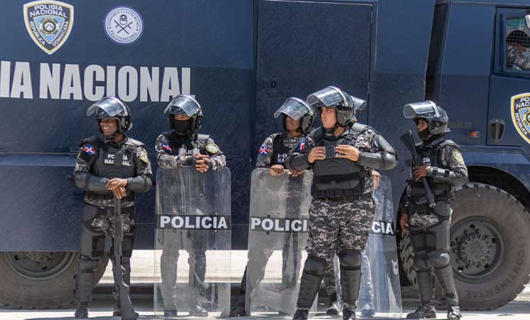 جمهورية الدومينيكان تعزز أمن الحدود وسط أزمة هايتي