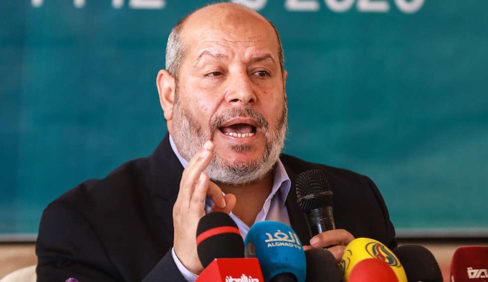 وزير الدفاع الإسرائيلي يهدد باغتيال خليل الحية وقيادي في كتائب القسام