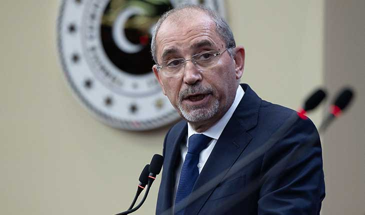 هاكان- الصفدي: العملياتي يلحق الدبلوماسي… الأردن في سوريا: أقرب اضطرارياً لأنقرة وأبعد بكثير عن «تل أبيب»