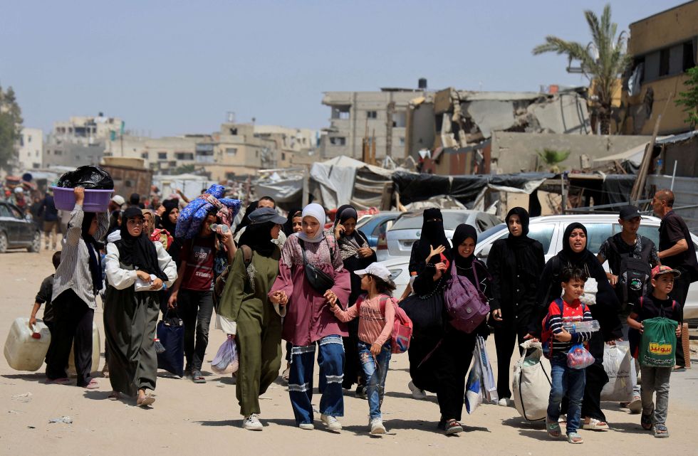 إعلام عبري: شركة أمريكية ستوزع مساعدات غزة عبر موظفين مسلحين