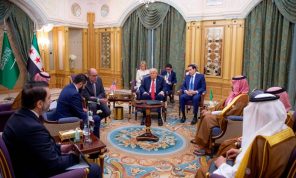 لقاء ترامب مع الشرع خطوة مهمة نحو منح الشرعية الدولية لحكومة دمشق وإعادة دمج سوريا في النظام العالمي