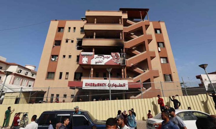 صحة غزة: جيش الاحتلال الإسرائيلي يسعى لإخراج مجمع ناصر الطبي عن الخدمة 