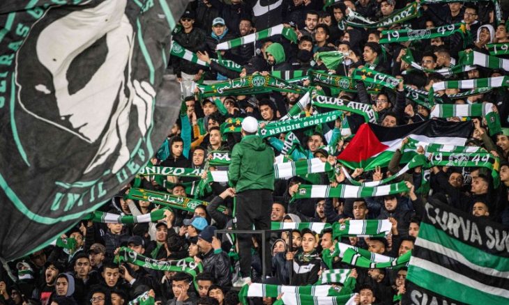 “القضية”.. أغنية من جمهور “الرجاء البيضاوي” بالمغرب دعما لفلسطين- (فيديو)