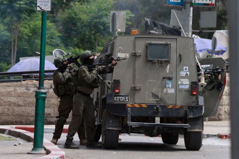 مسؤول فلسطيني: إسرائيل حولت سوقا جنوب الضفة إلى مدينة أشباح