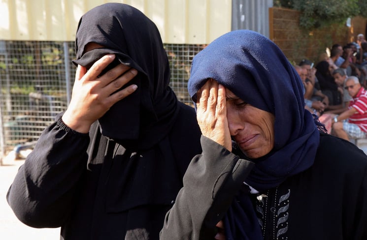 25 شهيدًا في قصف إسرائيلي على منزلين مأهولين في خان يونس- (صور)