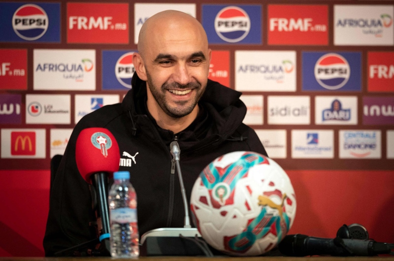 كأس أفريقيا تعيد حبل الود بين الركراكي والإعلام المغربي