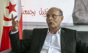 المرزوقي يدعو لطي صفحة “الانقلاب” واستعادة الديموقراطية في تونس